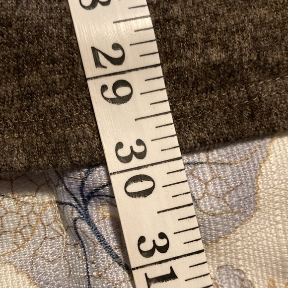 Egy California tri color ruffled tunic XL - Picture 5 of 5